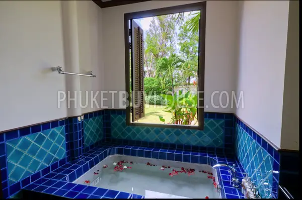 BAN5655: Splendid Luxury Villa in Bang Tao. Fotoğraf #16