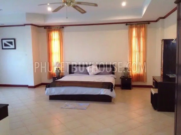 KAM5659: Exclusive 4-Bedroom Villa (one more bedroom can be added), Kamala Beach. Photo #8