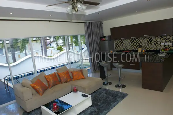 CHE5661: Elegant Villa at Cherngtalay near Bangtao, Layan Beach. Fotoğraf #1