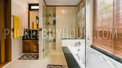BAN5642: Gorgeous 4 Bedroom Villa at Laguna. Fotoğraf #7