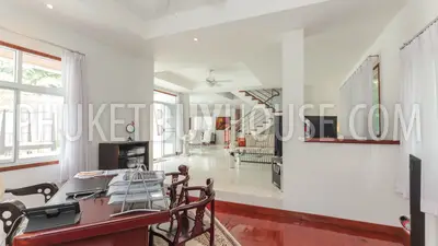 KAT5644: Exclusive Design 2-Storey Villa at Kata. Photo #8