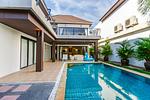 BAN5649: Pool Villa with 3 Bedroom near sandy Bang Tao beach. Thumbnail #3