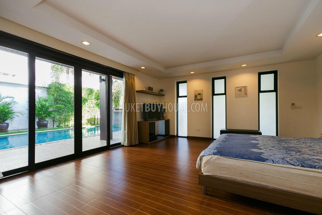 BAN5649: Pool Villa with 3 Bedroom near sandy Bang Tao beach. Photo #25