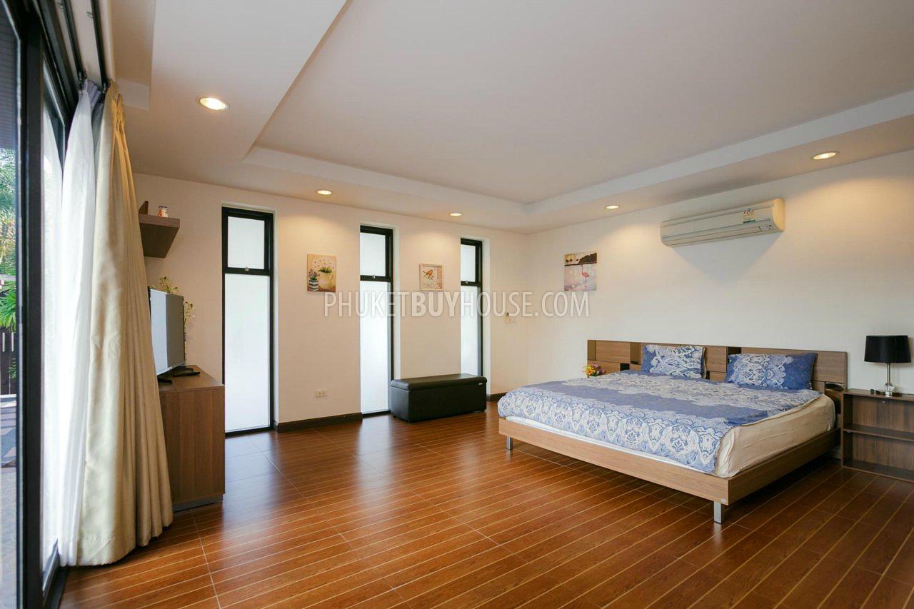 BAN5649: Pool Villa with 3 Bedroom near sandy Bang Tao beach. Photo #27