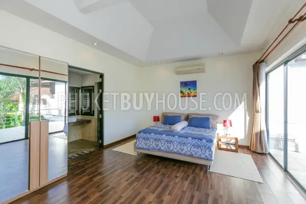 BAN5649: Pool Villa with 3 Bedroom near sandy Bang Tao beach. Fotoğraf #35