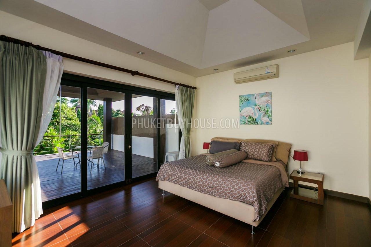 BAN5649: Pool Villa with 3 Bedroom near sandy Bang Tao beach. Photo #44