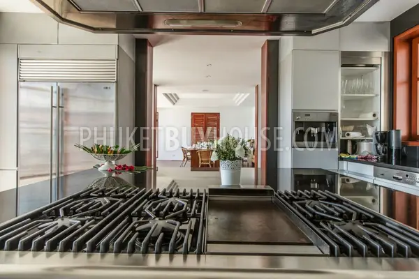 PAN5692: Luxury 6-Bedroom Villa in Panwa. Photo #14
