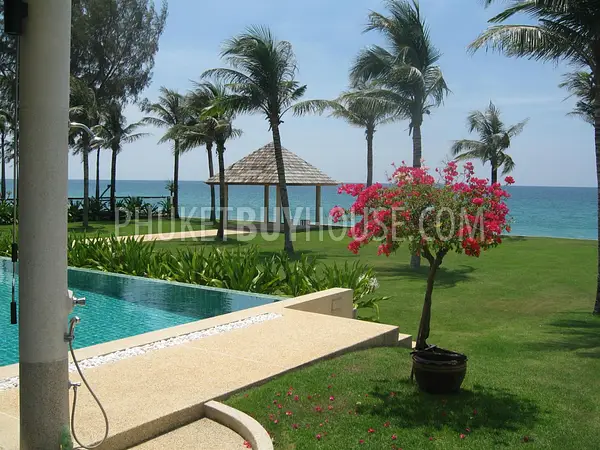PHA5707: Fantastic 5-Bedroom Beachfront Villa, Natai Beach. Photo #4