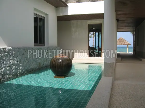 PHA5707: Fantastic 5-Bedroom Beachfront Villa, Natai Beach. Photo #13