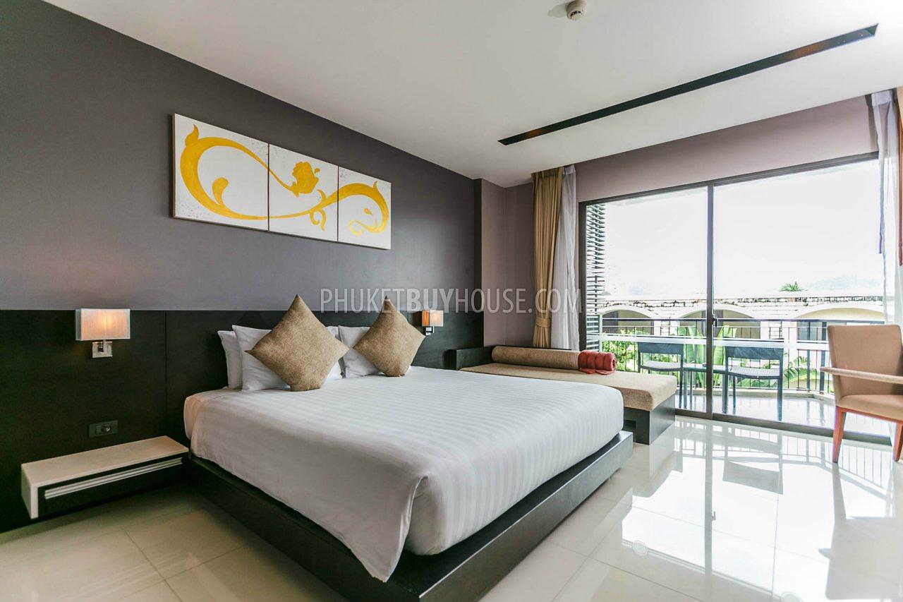 PAT5711: Amazing 1-Bedroom Duplex Apartment in Patong. Photo #3