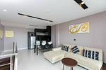 PAT5711: Amazing 1-Bedroom Duplex Apartment in Patong. Thumbnail #12