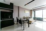 PAT5711: Amazing 1-Bedroom Duplex Apartment in Patong. Thumbnail #13