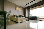 PAT5711: Amazing 1-Bedroom Duplex Apartment in Patong. Thumbnail #14
