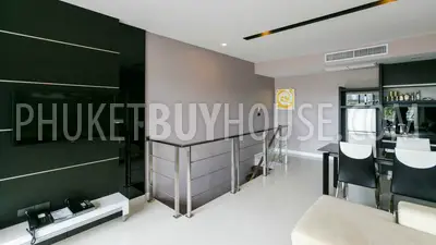 PAT5711: Amazing 1-Bedroom Duplex Apartment in Patong. Photo #15