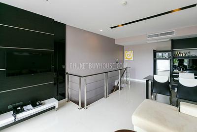PAT5711: Amazing 1-Bedroom Duplex Apartment in Patong. Photo #15