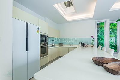 LAY5678: Amazing 4 Bedroom Villa with Ocean View  within walking distance to Layan Beach. Photo #11