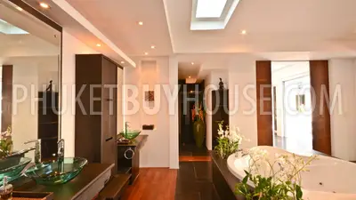 LAY5679: Wonderful 4 Bedroom Villa in the North of Phuket. Photo #29