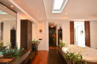 LAY5679: Wonderful 4 Bedroom Villa in the North of Phuket. Photo #29