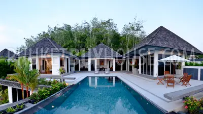 LAY5679: Wonderful 4 Bedroom Villa in the North of Phuket. Photo #33
