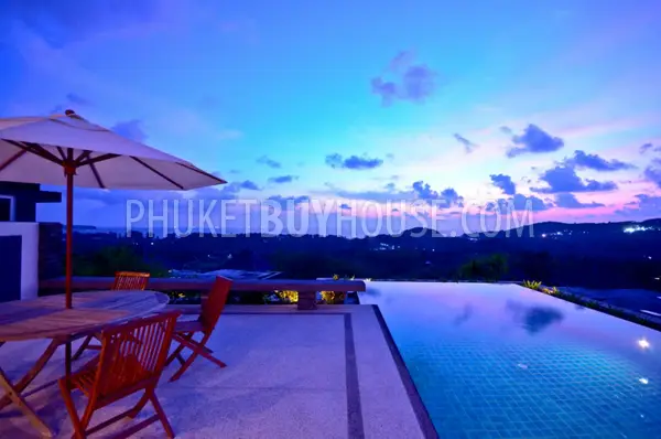 LAY5679: Wonderful 4 Bedroom Villa in the North of Phuket. Photo #39