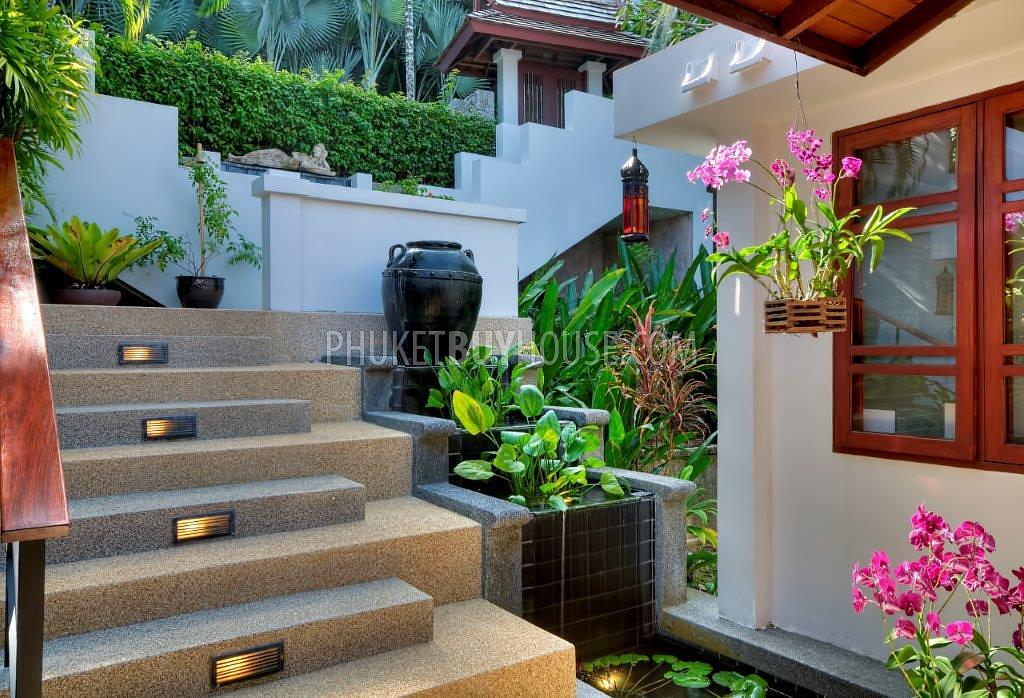 SUR5685: Stunning 5 Bedroom Villa With Sea View, Surin Beach. Photo #7