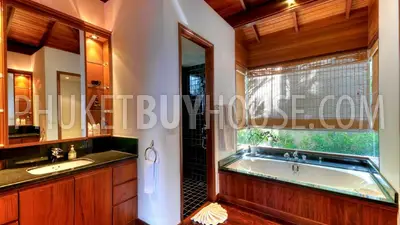 SUR5685: Stunning 5 Bedroom Villa With Sea View, Surin Beach. Photo #8