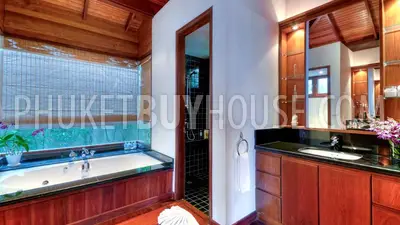 SUR5685: Stunning 5 Bedroom Villa With Sea View, Surin Beach. Photo #10