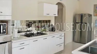 RAW5686: Exclusive Villa with Two-Bedroom in the well-developed area for living - RAWAI. Photo #3