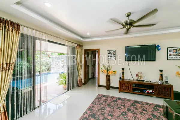 NAI5732: Amazing 3 Bedroom Villa in Nai Harn. Photo #6