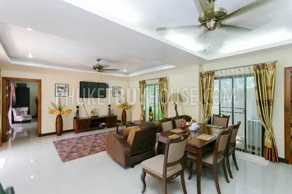 NAI5732: Amazing 3 Bedroom Villa in Nai Harn. Photo #8