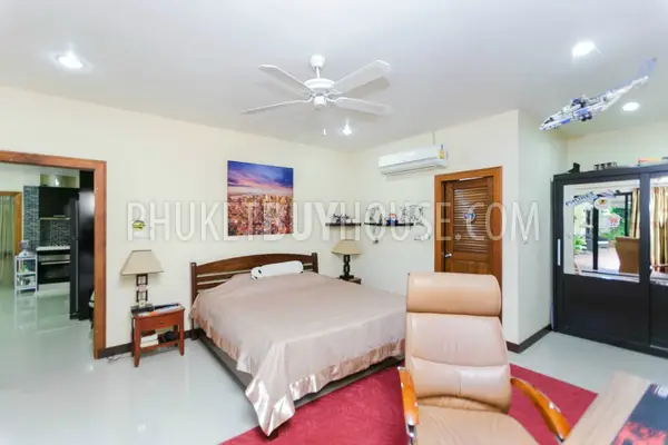 NAI5732: Amazing 3 Bedroom Villa in Nai Harn. Photo #13