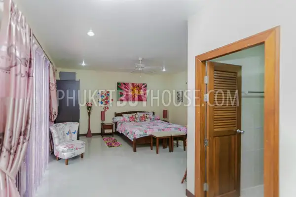 NAI5732: Amazing 3 Bedroom Villa in Nai Harn. Photo #16