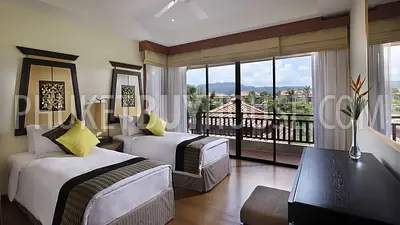 BAN5736: Luxury Villa With 4 Bedrooms and Lake View in Laguna – Bang Tao. Fotoğraf #2