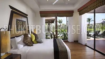 BAN5736: Luxury Villa With 4 Bedrooms and Lake View in Laguna – Bang Tao. Fotoğraf #3