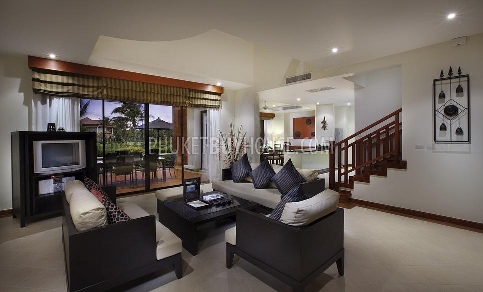 BAN5736: Luxury Villa With 4 Bedrooms and Lake View in Laguna – Bang Tao. Photo #6