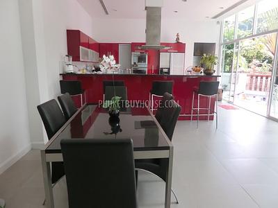 KAT5739: Lovely 6 Bedroom Villa in Kata Beach. Photo #18
