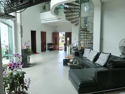 KAT5739: Lovely 6 Bedroom Villa in Kata Beach. Photo #20