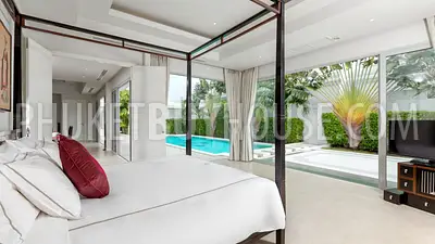 RAW5742: Luxury Class Villa in Italian Style, Rawai. Photo #6