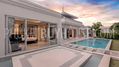 RAW5742: Luxury Class Villa in Italian Style, Rawai. Photo #15