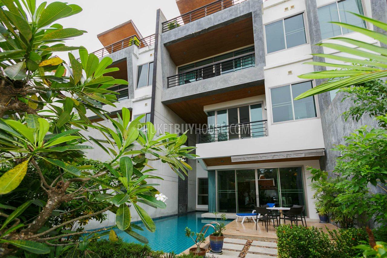 RAW5743: Luxurious 3- Bedroom Villa, Rawai Beach. Photo #3