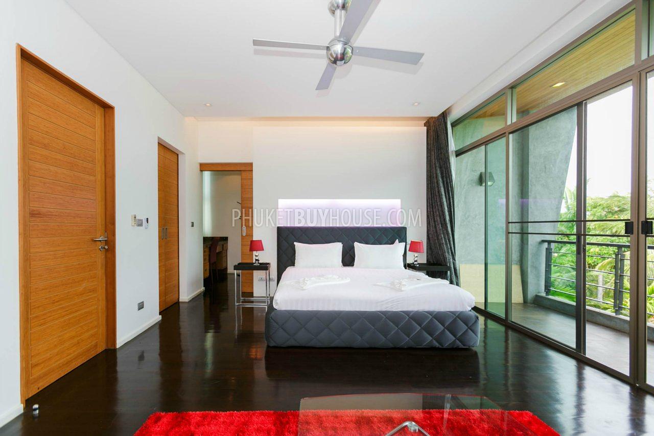RAW5743: Luxurious 3- Bedroom Villa, Rawai Beach. Photo #23
