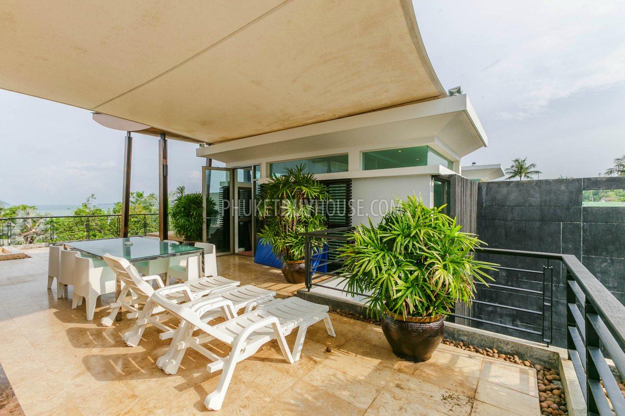 RAW5743: Luxurious 3- Bedroom Villa, Rawai Beach. Photo #42