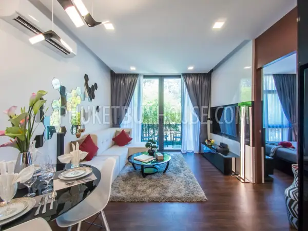 BAN5752: Magnificent 1 Bedroom Apartment with Sea side in Bang Tao. Fotoğraf #9