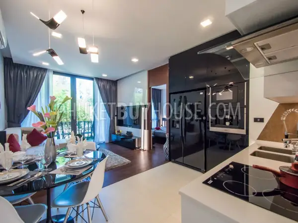 BAN5752: Magnificent 1 Bedroom Apartment with Sea side in Bang Tao. Fotoğraf #12