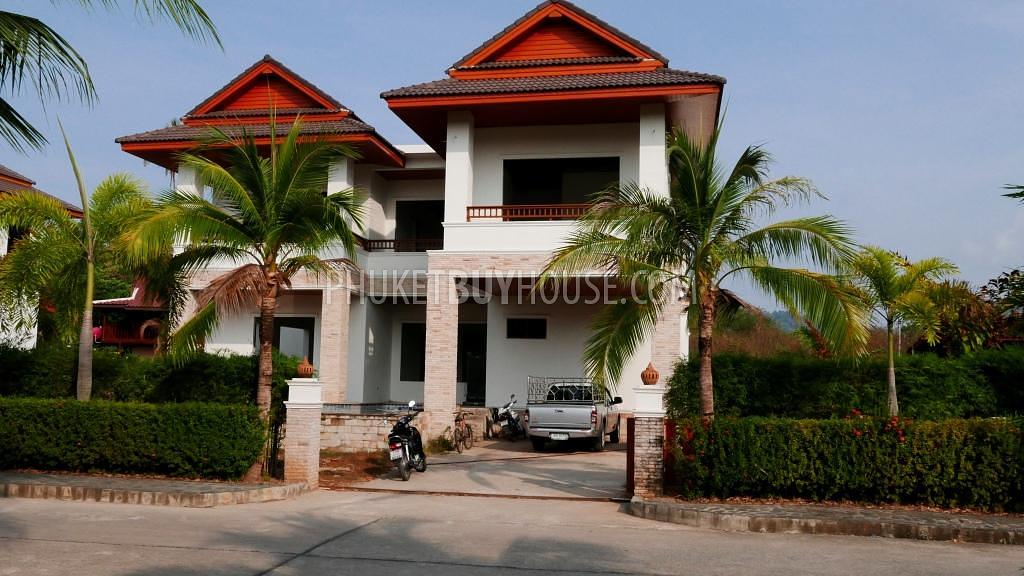 RAW5714: Luxury 6-Bedroom Villa in Peaceful Area, Rawai. Photo #12