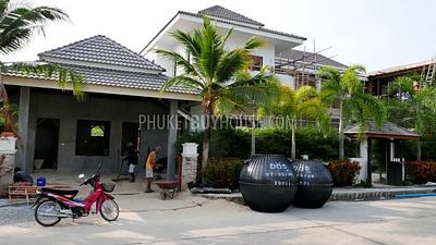 RAW5714: Luxury 6-Bedroom Villa in Peaceful Area, Rawai. Photo #23