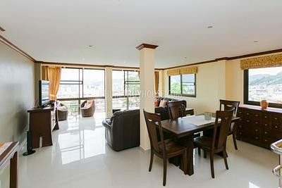 PAT5722: Exclusive 2-Bedroom Apartment in Heart of Patong. Photo #3