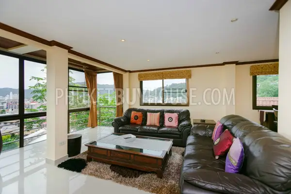PAT5722: Exclusive 2-Bedroom Apartment in Heart of Patong. Photo #17