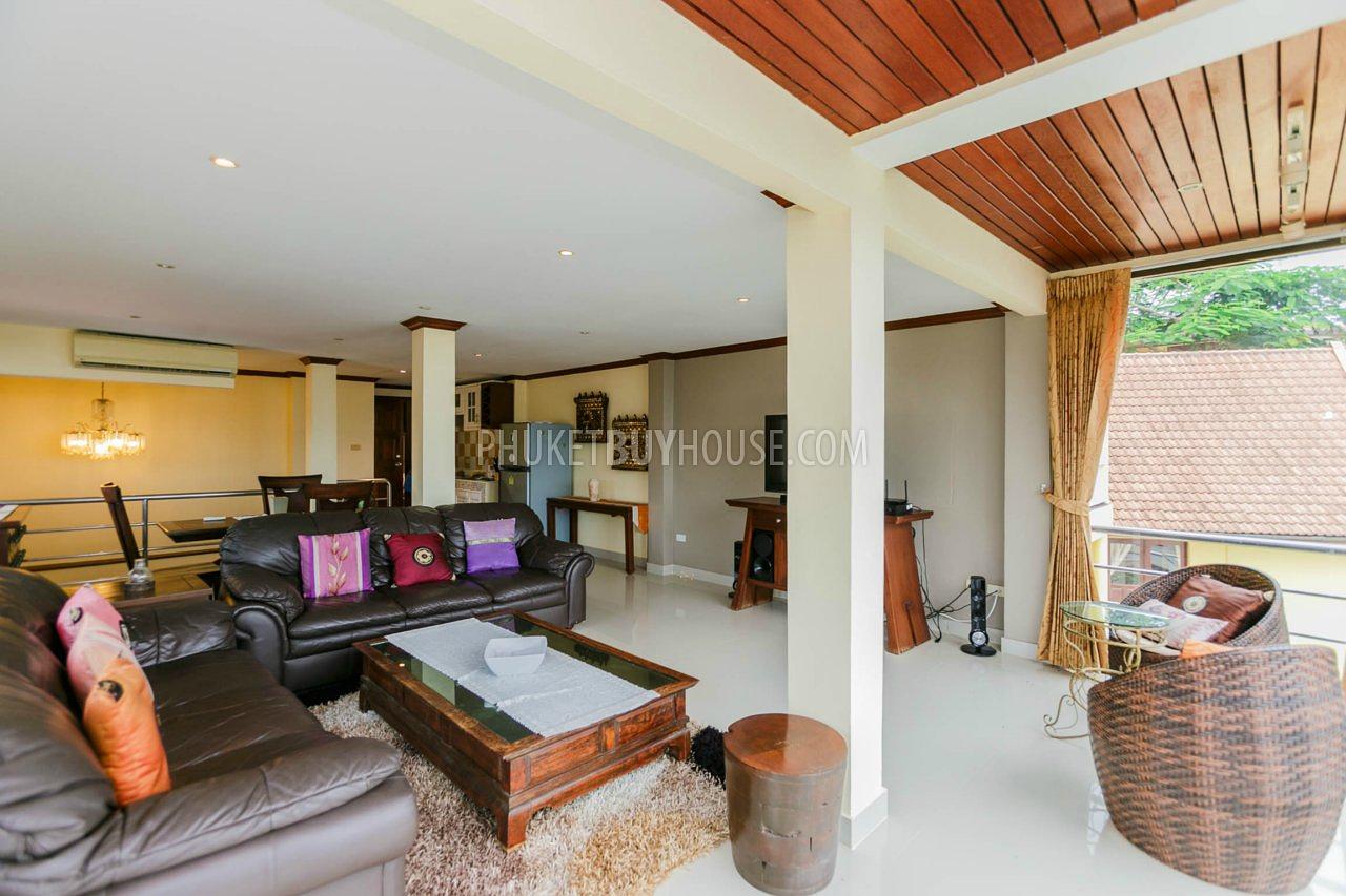PAT5722: Exclusive 2-Bedroom Apartment in Heart of Patong. Photo #6