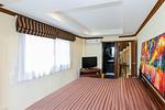 PAT5722: Exclusive 2-Bedroom Apartment in Heart of Patong. Thumbnail #12